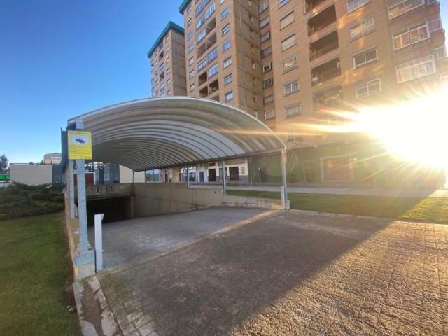 Parking en venta en Huesca, Santiago