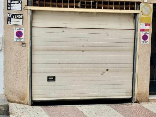 Parking en venta en Roquetas de Mar, Centro