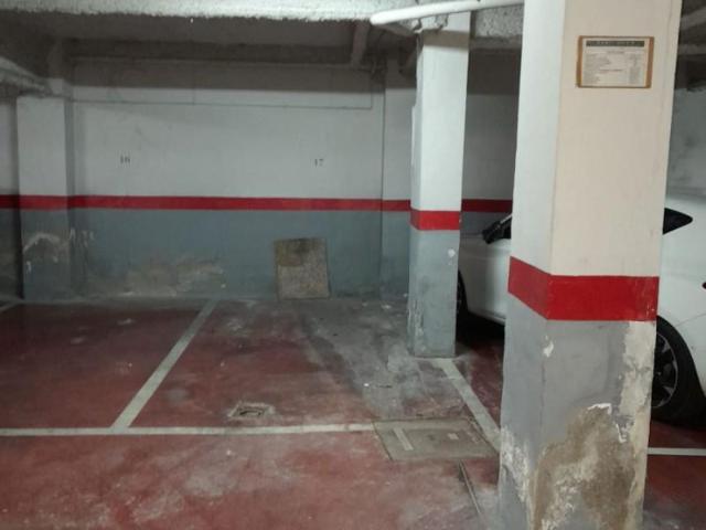 Parking en venta en Sant Boi de Llobregat, Marianao