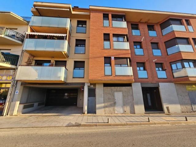 Parking en venta en Santa Coloma de Farners, Sol eixent