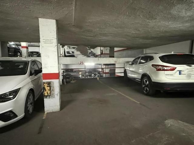 Parking en venta en Santa Coloma de Gramenet, Centre