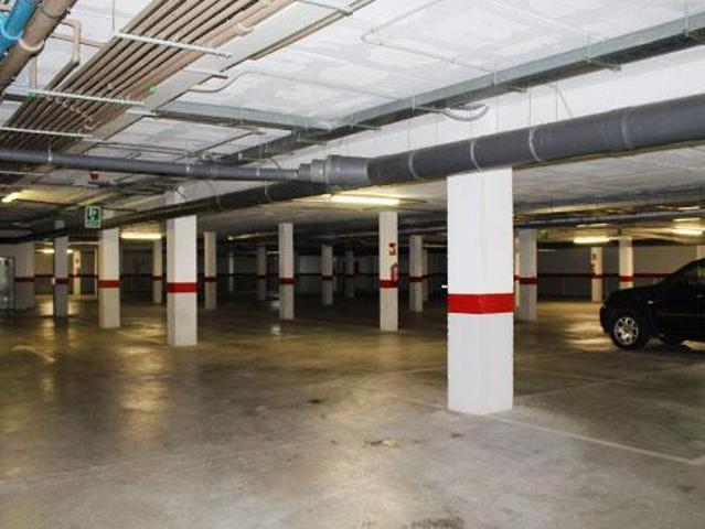 Parking en venta en Sevilla, AVDA VIA APIA