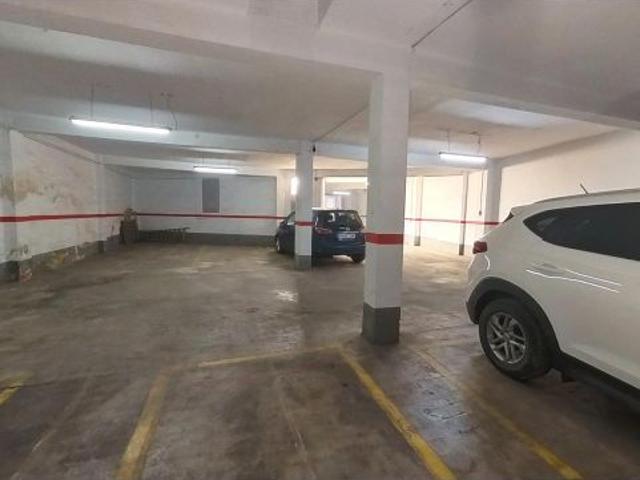 Parking en Venta en Valencia de las Torres, Valencia