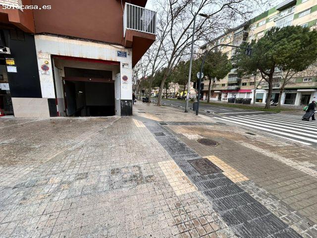 Parking en Venta en Valencia de las Torres, Valencia