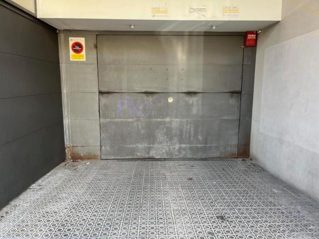 Parking en venta en Vilanova i la Geltrú, St. Joan