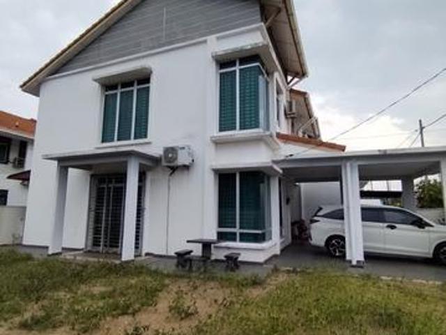 Parking Luas Corner Lot 4 Bilik 3 Bilik Air Balok Perdana