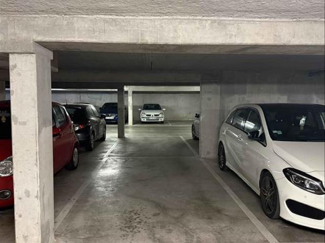 Parking Lot 79 Place 15