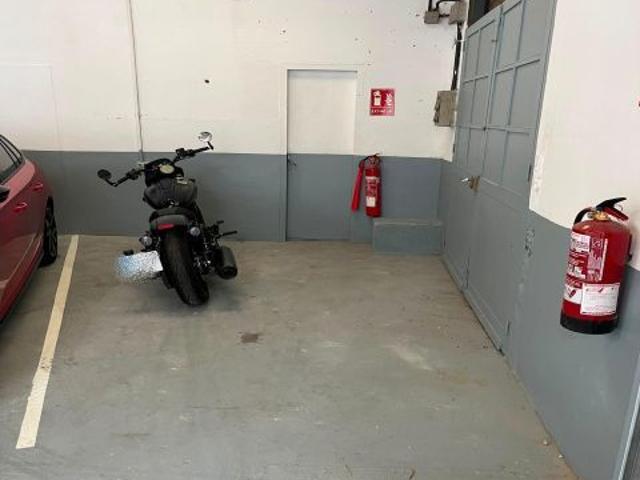 ¡Parking para Motos a tu Alcance!