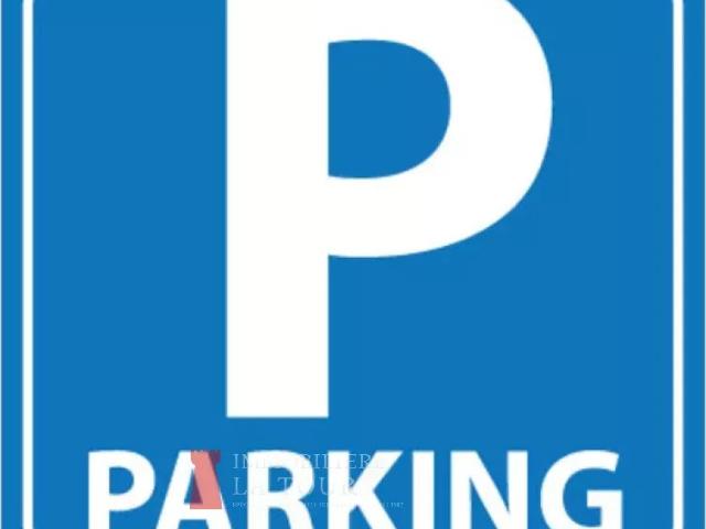 Parking rue Desbordes Valmore