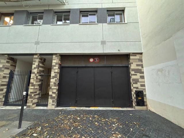 PARKING RUE SAINT SEBASTIEN