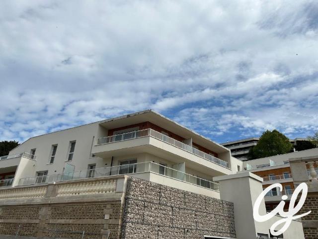 Parking STE ADRESSE 11.83 m2 70 Euros
