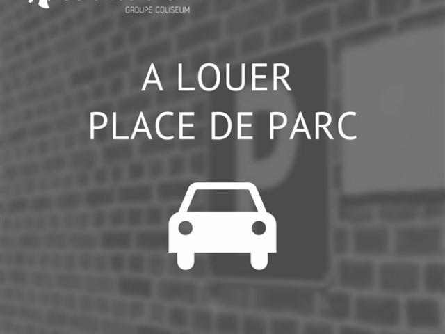1 Außenparkplatz