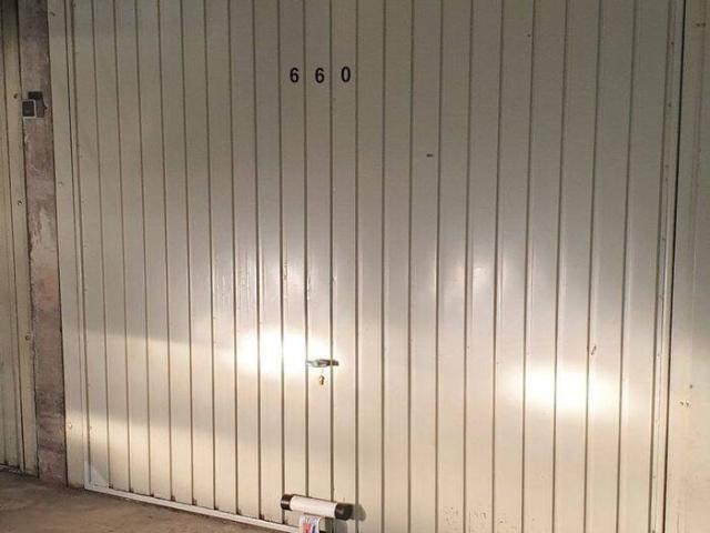 parking 13 m2 Fréjus