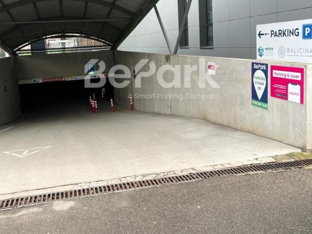 Parking 60 C avenue Rockefeller, Lyon 69003