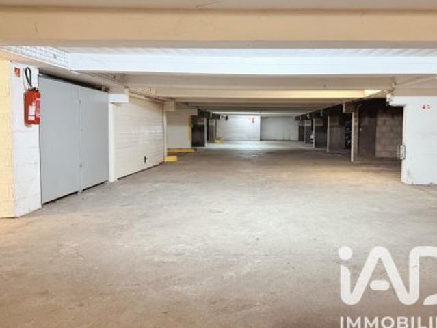 Parking/box 14 m²