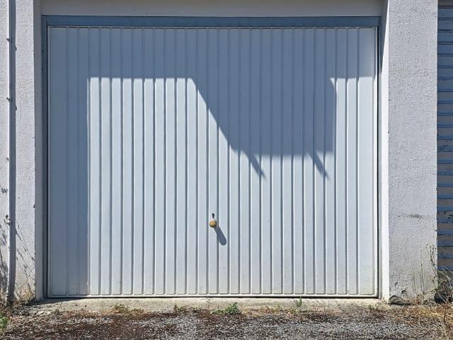 Parking/box 16 m²