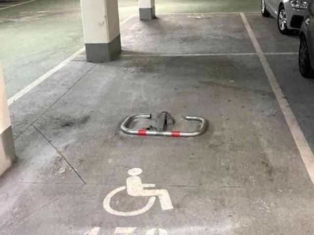 Parking/box 10 m²