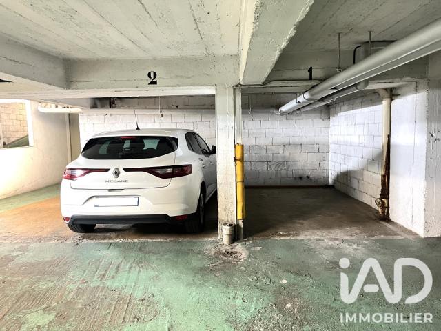 Parking/box 10 m²