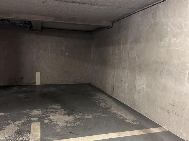 Parking/box 11 m²