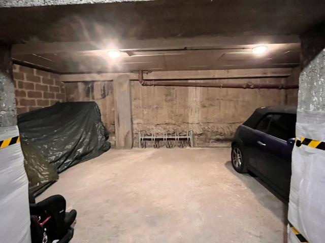 Parking/box 11 m²