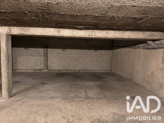 Parking/box 12 m²
