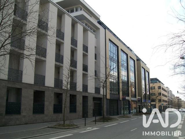 Parking/box 12 m²