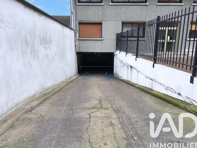 Parking/box 12 m²
