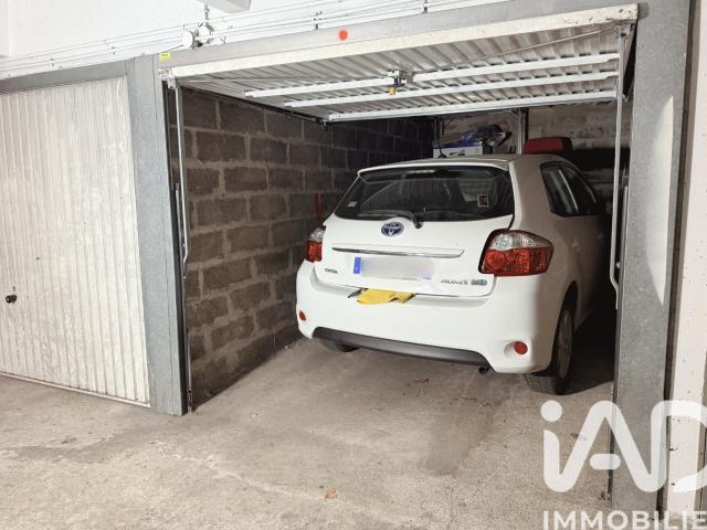 Parking/box 12 m²