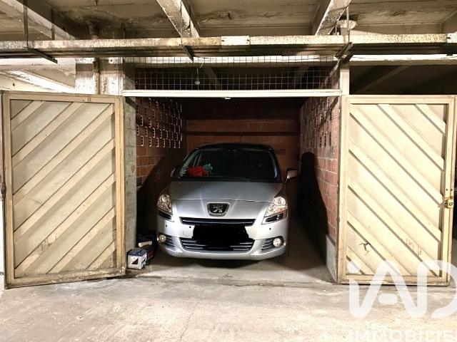 Parking/box 12 m²