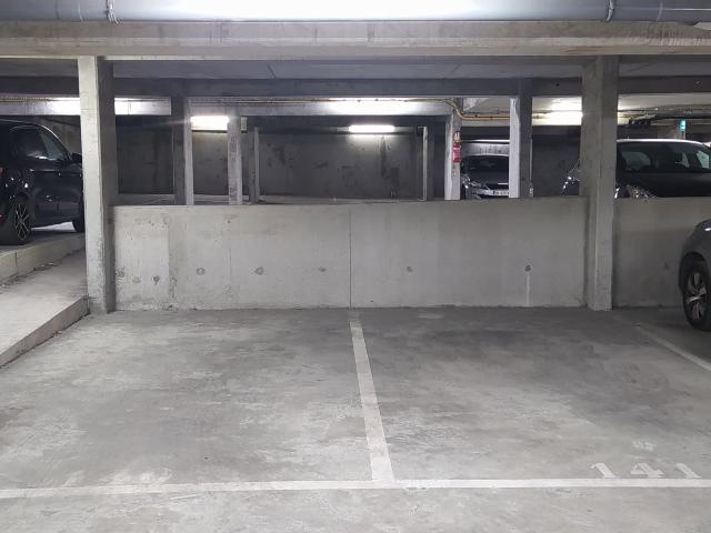 Parking/box 12 m²