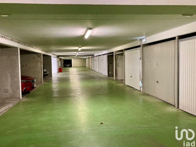 Parking/box 13 m²