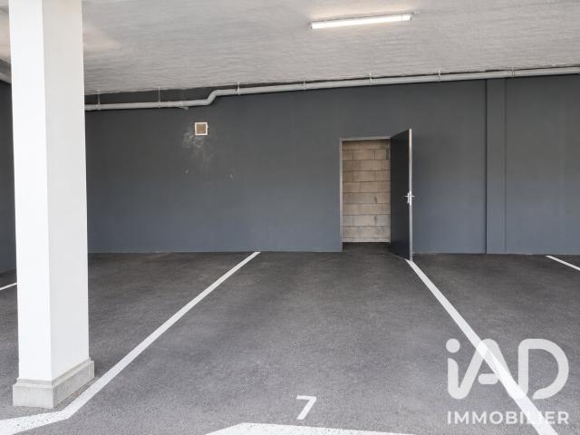 Parking/box 13 m²