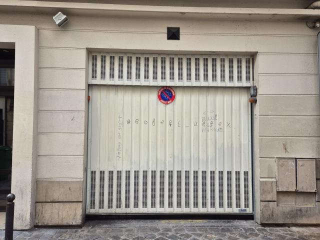 Parking/box 13 m²