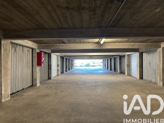 Parking/box 13 m²