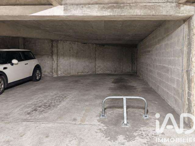 Parking/box 20 m²
