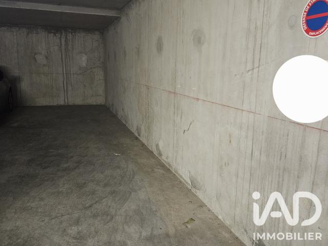 Parking/box 23 m²