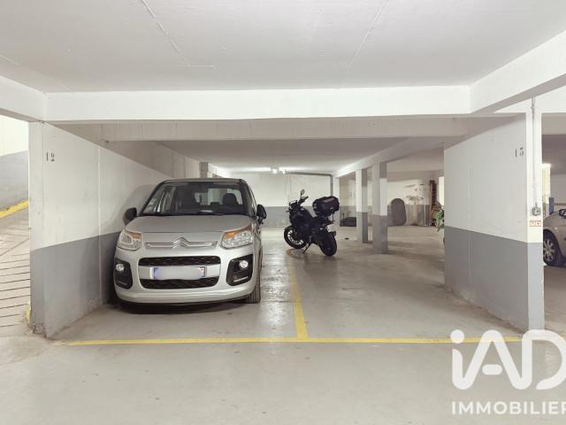 Parking/box 25 m²