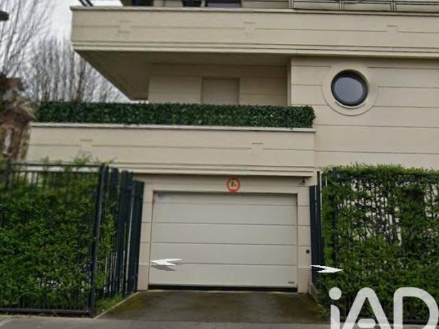 Parking/box 30 m²