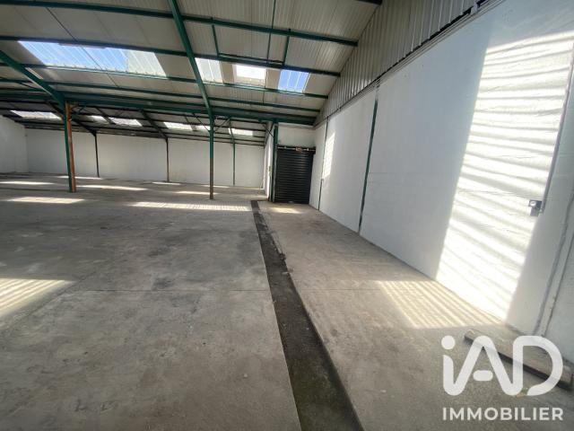 Parking/box 327 m²