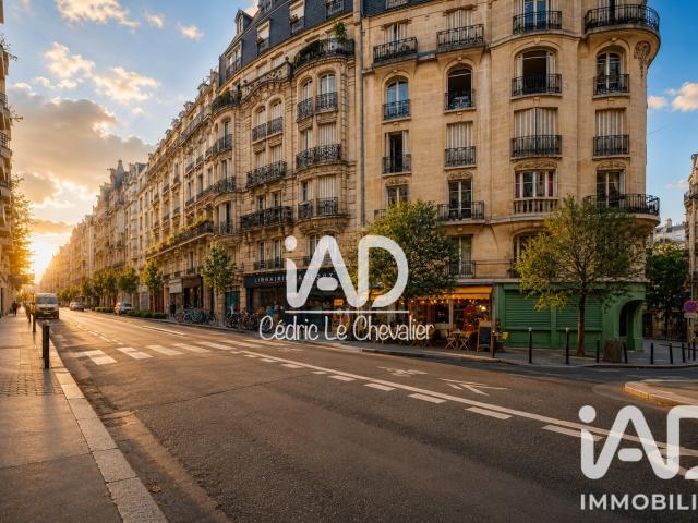 Parking/box 3 100 m²