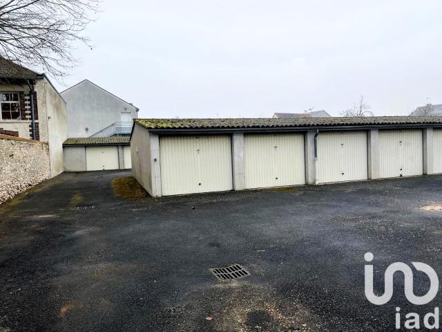 Parking/box 54 m²