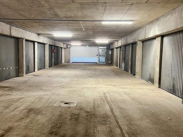 Parking/box 13 m²