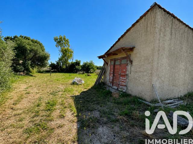 Parking/box 70 m²
