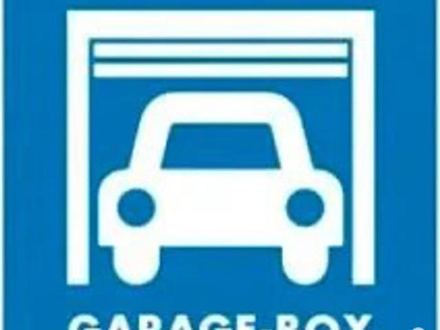Parking/box 86 m²