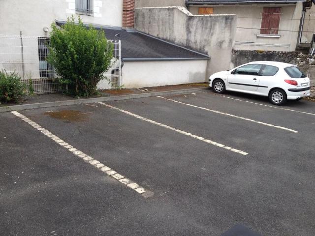 Parkings à louer 28 av André Maginot à Tours Nord