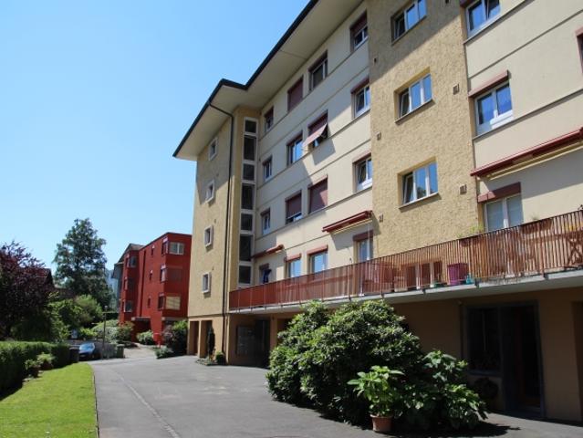 Parkieren in Nähe Bahnhof Horgen Oberdorf