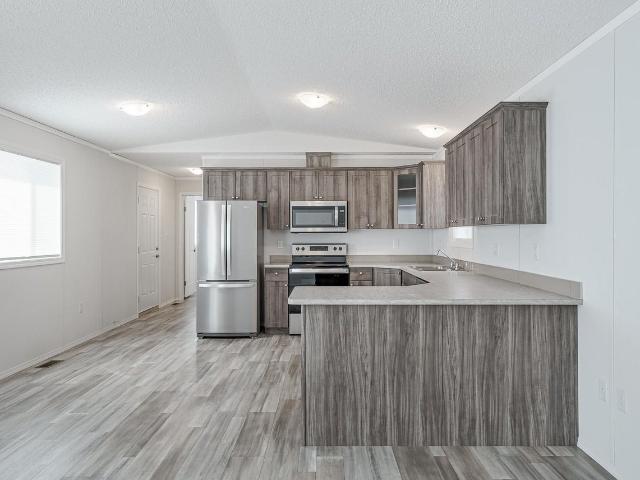 Parkland Village 3 Bedroom Apartment for Rent at 25 53222 Range Road, Spruce Grove, AB T7X None