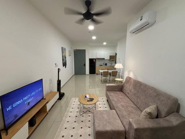 Parkland Residence Fully Furnished