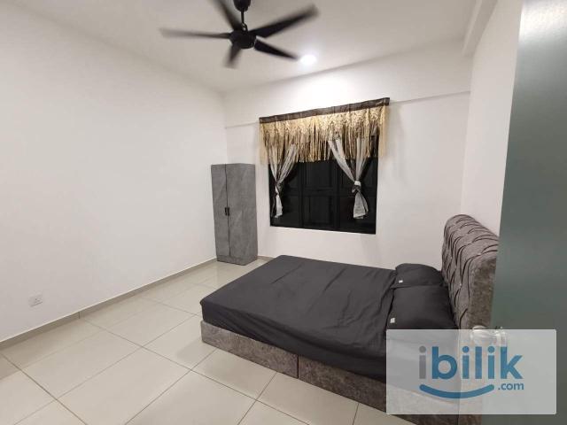 Parkland Residence sewa bilik master room kajang 2. Walking distance 50m ktm kajang2 Hot selling