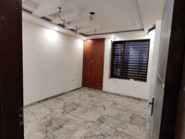 Parklands 3.5 Bedroom 418 Sq. Yd. Builder Floor in Sector 85 Faridabad Listing ID: #9641